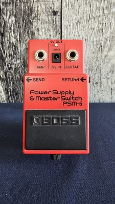 BOSS POWER SUPPLY & FX LOOP PEDAL